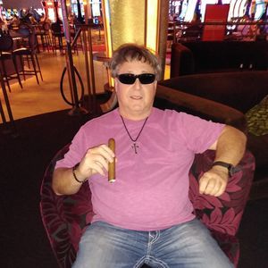 Meet your Posher, Cary